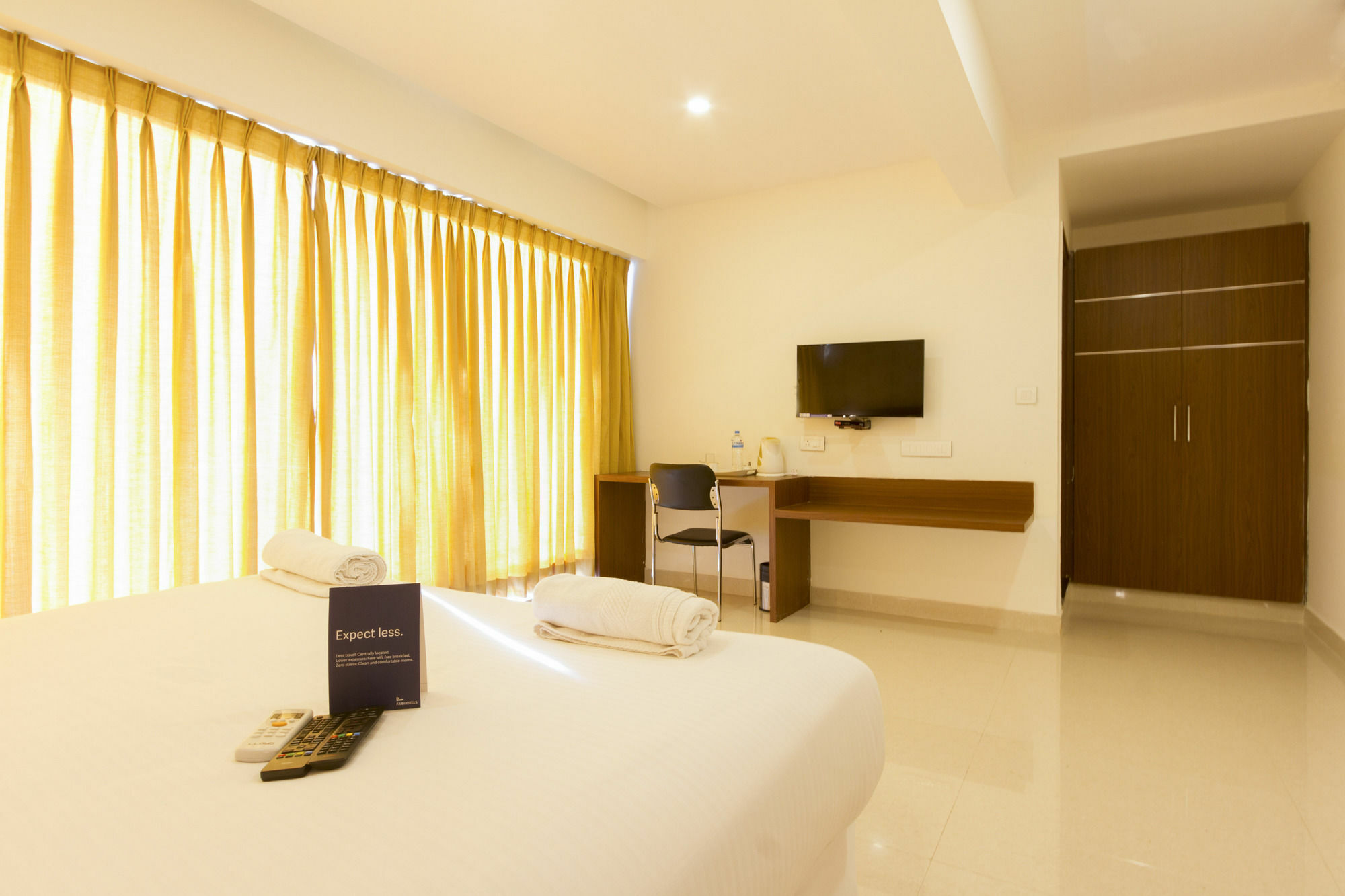 Fabhotel Grand Continent Jp Nagar Бангалор Экстерьер фото